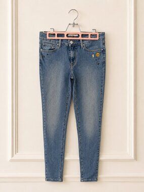 LEVIS WOMEN JEANS SIZE 28 LIGHT DENIM SKINNY